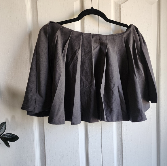 Shein Pleated Skort - Picture 2 of 4